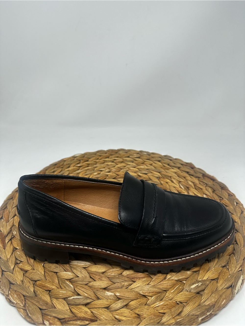 Madewell The Corinne Lugsole Penny Loafers Black Leather Academia Size 6.5 Women